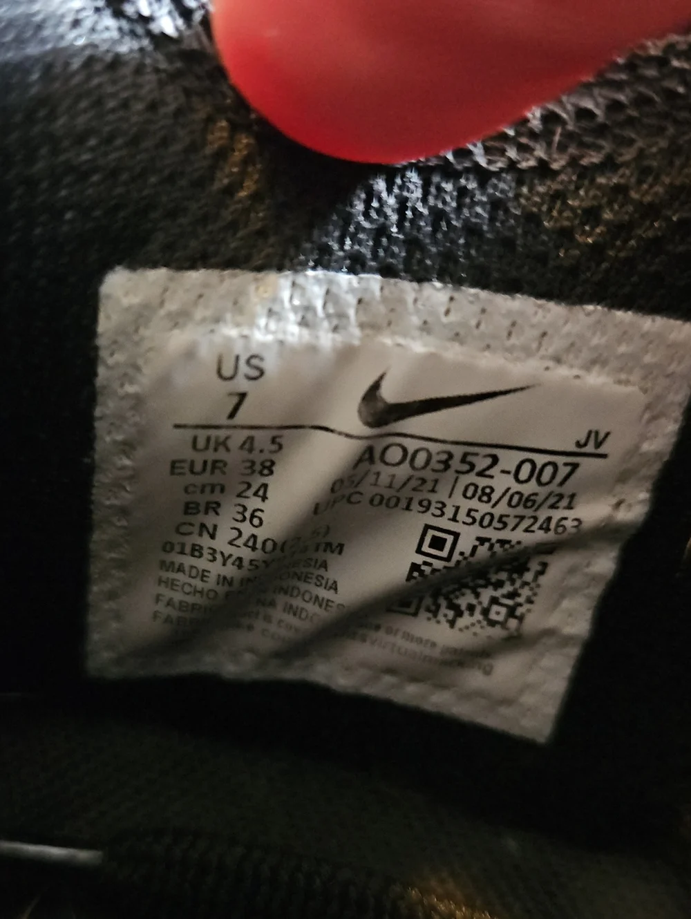 Nike Air Max Motion 2 Sneakers